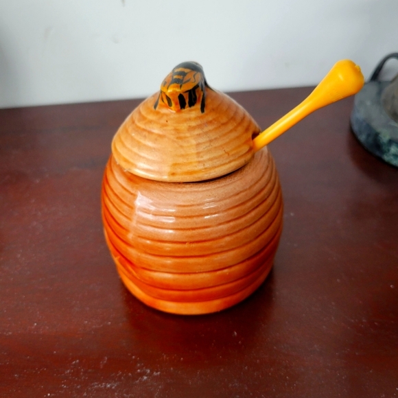VINTAGE Beehive Honey Pot with Lid and Extractor Tool - Picture 1 of 6
